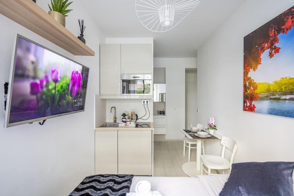 Cozy Studio Near The Eiffel Tower Paryż Zewnętrze zdjęcie